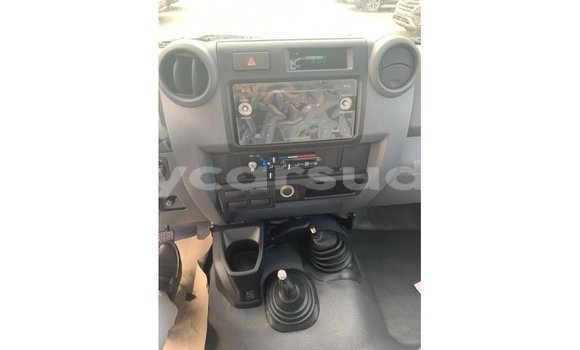 Buy Import Toyota Land Cruiser White Car in Import - Dubai in Al Jazirah State Buy Import Toyota Land Cruiser White Car in Import - Dubai in Al Jazirah State