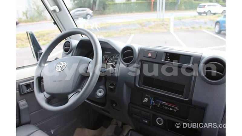 Big with watermark toyota land cruiser al jazirah state import dubai 3292