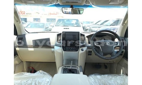 Buy Import Toyota Land Cruiser Blue Car in Import - Dubai in Al Jazirah State Buy Import Toyota Land Cruiser Blue Car in Import - Dubai in Al Jazirah State