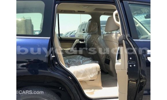Buy Import Toyota Land Cruiser Blue Car in Import - Dubai in Al Jazirah State Buy Import Toyota Land Cruiser Blue Car in Import - Dubai in Al Jazirah State