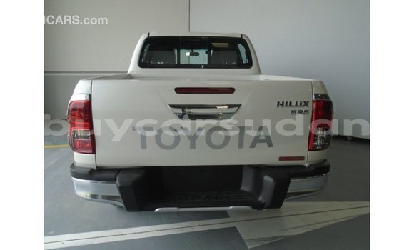 Acheter Import Voiture Toyota Hilux Blanc à Import - Dubai, État d'Al Jazirah Acheter Import Voiture Toyota Hilux Blanc à Import - Dubai, État d'Al Jazirah