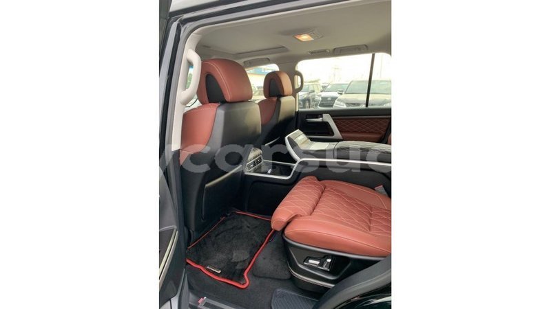 Big with watermark toyota land cruiser al jazirah state import dubai 3297