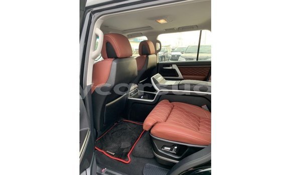 Buy Import Toyota Land Cruiser Black Car in Import - Dubai in Al Jazirah State Buy Import Toyota Land Cruiser Black Car in Import - Dubai in Al Jazirah State