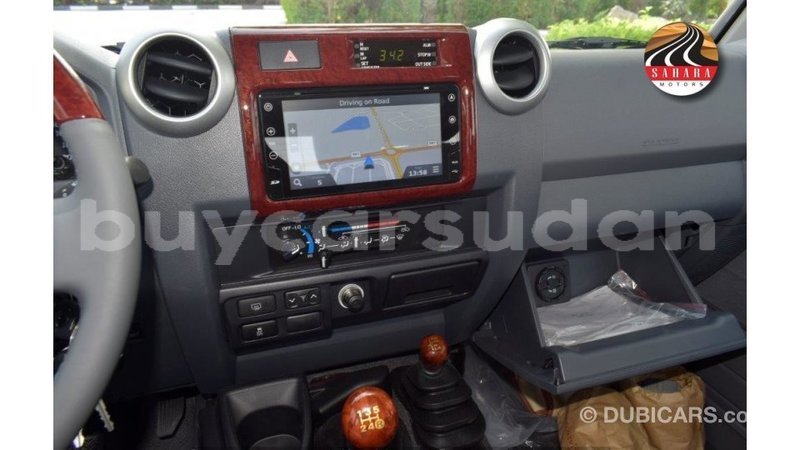 Big with watermark toyota land cruiser al jazirah state import dubai 3313