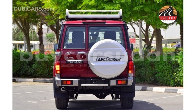 Big with watermark toyota land cruiser al jazirah state import dubai 3313