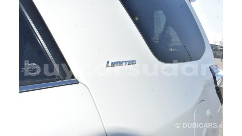 Big with watermark toyota hiace al jazirah state import dubai 3315