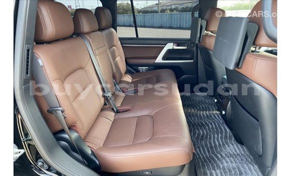 Buy Import Toyota Land Cruiser Black Car in Import - Dubai in Al Jazirah State Buy Import Toyota Land Cruiser Black Car in Import - Dubai in Al Jazirah State
