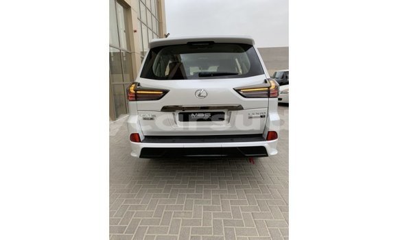 Acheter Import Voiture Lexus LX Blanc à Import - Dubai, État d'Al Jazirah Acheter Import Voiture Lexus LX Blanc à Import - Dubai, État d'Al Jazirah