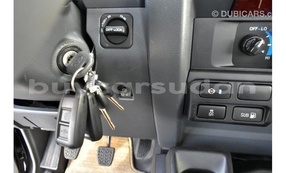 Acheter Import Voiture Toyota Land Cruiser Autre à Import - Dubai, État d'Al Jazirah Acheter Import Voiture Toyota Land Cruiser Autre à Import - Dubai, État d'Al Jazirah