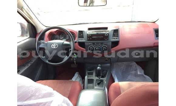 Buy Import Toyota Hilux Red Car in Import - Dubai in Al Jazirah State Buy Import Toyota Hilux Red Car in Import - Dubai in Al Jazirah State