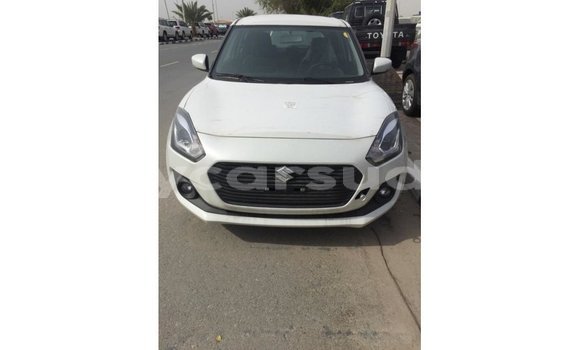 Buy Import Suzuki Swift White Car in Import - Dubai in Al Jazirah State