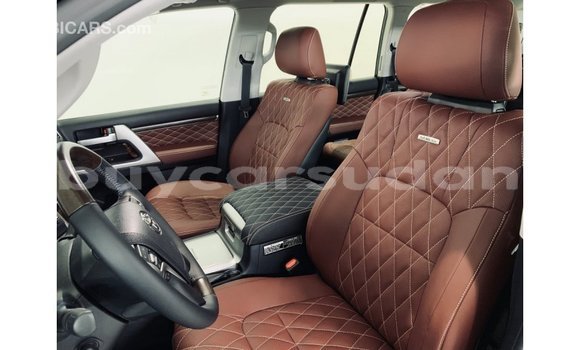 Buy Import Toyota Land Cruiser Black Car in Import - Dubai in Al Jazirah State Buy Import Toyota Land Cruiser Black Car in Import - Dubai in Al Jazirah State