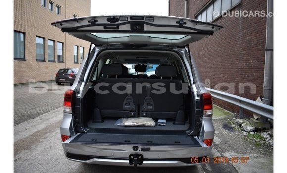 Buy Import Toyota Land Cruiser Other Car in Import - Dubai in Al Jazirah State Buy Import Toyota Land Cruiser Other Car in Import - Dubai in Al Jazirah State