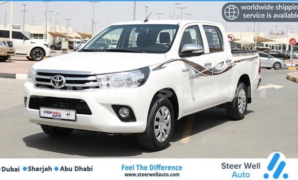 Buy Import Toyota Hilux White Car in Import - Dubai in Al Jazirah State Buy Import Toyota Hilux White Car in Import - Dubai in Al Jazirah State