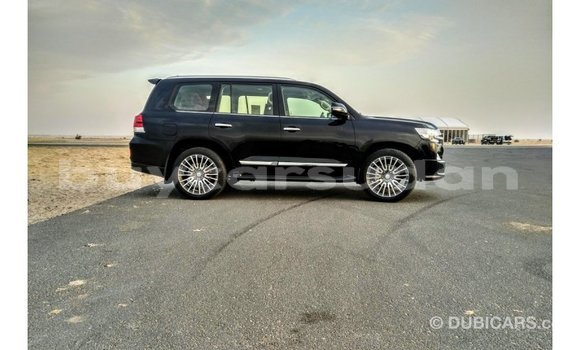 Buy Import Toyota Land Cruiser Black Car in Import - Dubai in Al Jazirah State Buy Import Toyota Land Cruiser Black Car in Import - Dubai in Al Jazirah State