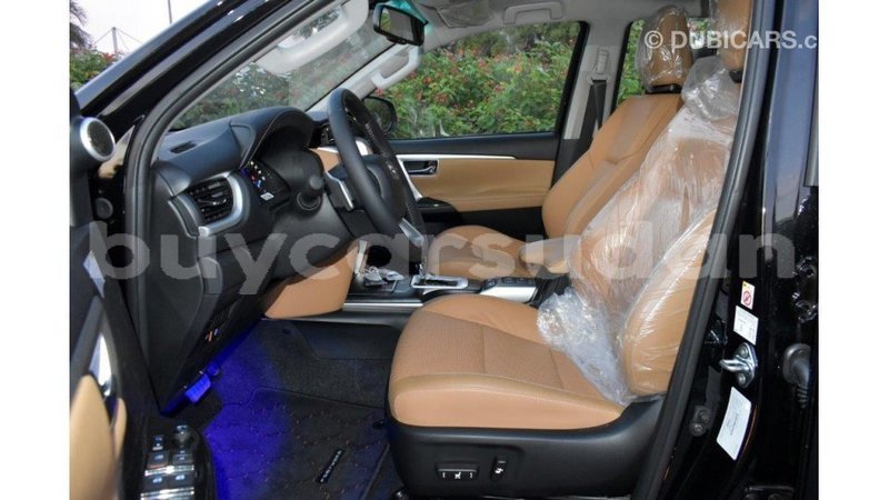 Big with watermark toyota fortuner al jazirah state import dubai 3350