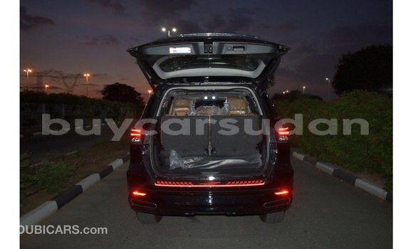 Acheter Import Voiture Toyota Fortuner Noir à Import - Dubai, État d'Al Jazirah Acheter Import Voiture Toyota Fortuner Noir à Import - Dubai, État d'Al Jazirah