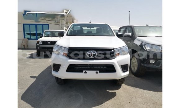 Buy Import Toyota Hilux White Car in Import - Dubai in Al Jazirah State Buy Import Toyota Hilux White Car in Import - Dubai in Al Jazirah State