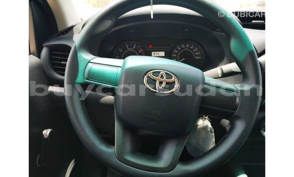 Buy Import Toyota Hilux White Car in Import - Dubai in Al Jazirah State Buy Import Toyota Hilux White Car in Import - Dubai in Al Jazirah State