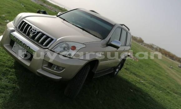 Acheter Occasion Voiture Toyota Land Cruiser Prado Beige à Khartoum, Khartoum Acheter Occasion Voiture Toyota Land Cruiser Prado Beige à Khartoum, Khartoum
