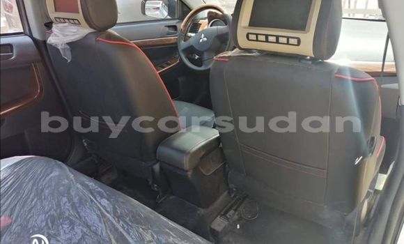 Acheter Occasion Voiture Toyota Land Cruiser Gris à Khartoum, Khartoum Acheter Occasion Voiture Toyota Land Cruiser Gris à Khartoum, Khartoum