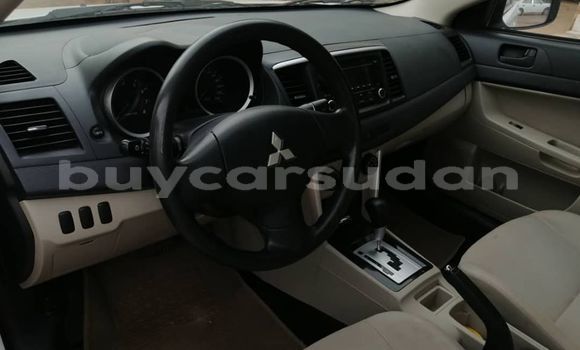 Acheter Occasion Voiture Mitsubishi Lancer Blanc à Khartoum, Khartoum Acheter Occasion Voiture Mitsubishi Lancer Blanc à Khartoum, Khartoum