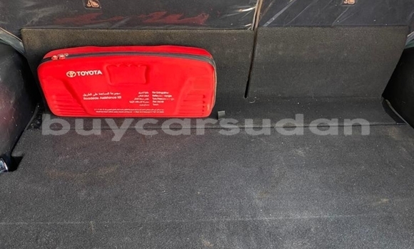 Buy Used Toyota RAV4 White Car in Omdourman in Khartoum Buy Used Toyota RAV4 White Car in Omdourman in Khartoum