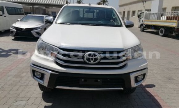 Acheter Neuf Voiture Toyota Hilux Blanc à Import - Dubai, État d'Al Jazirah Acheter Neuf Voiture Toyota Hilux Blanc à Import - Dubai, État d'Al Jazirah