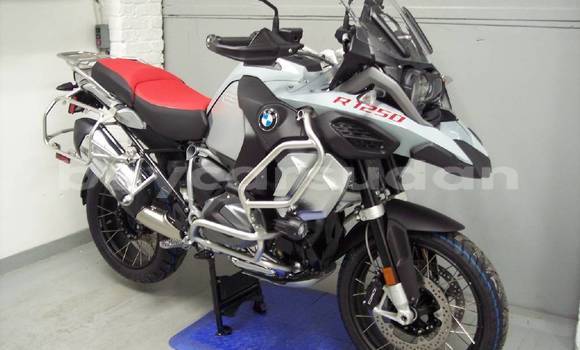 Buy New BMW R1200GS Adventure Red Bike in ad–Dabbah in ash-Shamaliyah Buy New BMW R1200GS Adventure Red Bike in ad–Dabbah in ash-Shamaliyah