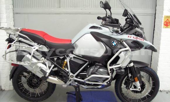 Buy New BMW R1200GS Adventure Red Bike in ad–Dabbah in ash-Shamaliyah Buy New BMW R1200GS Adventure Red Bike in ad–Dabbah in ash-Shamaliyah