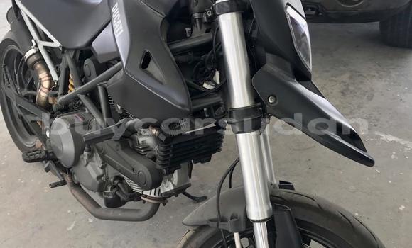 Buy Used Ducati Hypermotard Black Bike in al–Khartum Bahri in al-Khartum