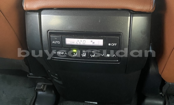 Buy Used Toyota Prado White Car in Import - Dubai in Al Jazirah State Buy Used Toyota Prado White Car in Import - Dubai in Al Jazirah State