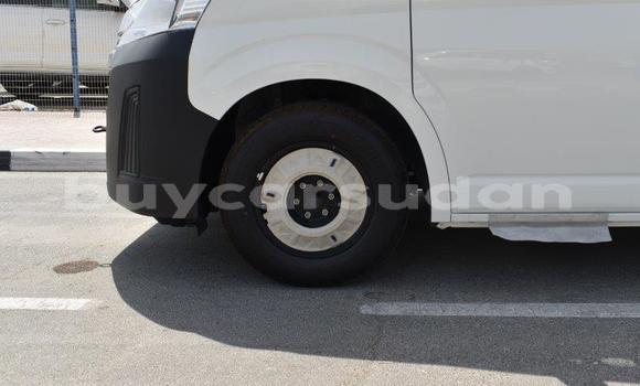 Acheter Neuf Voiture Toyota Hiace Blanc à Import - Dubai, État d'Al Jazirah Acheter Neuf Voiture Toyota Hiace Blanc à Import - Dubai, État d'Al Jazirah