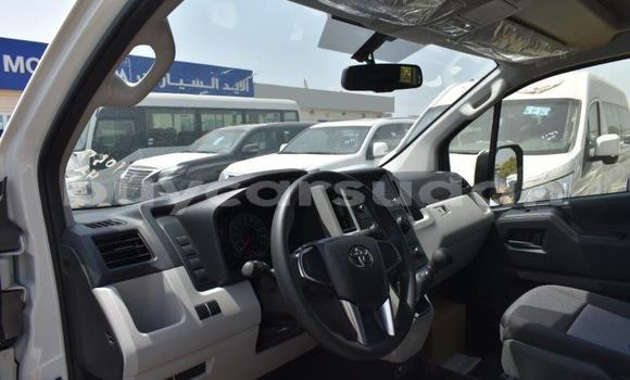 Acheter Neuf Voiture Toyota Hiace Blanc à Import - Dubai, État d'Al Jazirah Acheter Neuf Voiture Toyota Hiace Blanc à Import - Dubai, État d'Al Jazirah
