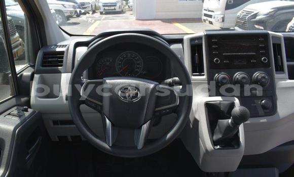 Acheter Neuf Voiture Toyota Hiace Blanc à Import - Dubai, État d'Al Jazirah Acheter Neuf Voiture Toyota Hiace Blanc à Import - Dubai, État d'Al Jazirah