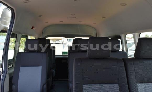 Acheter Neuf Voiture Toyota Hiace Blanc à Import - Dubai, État d'Al Jazirah Acheter Neuf Voiture Toyota Hiace Blanc à Import - Dubai, État d'Al Jazirah