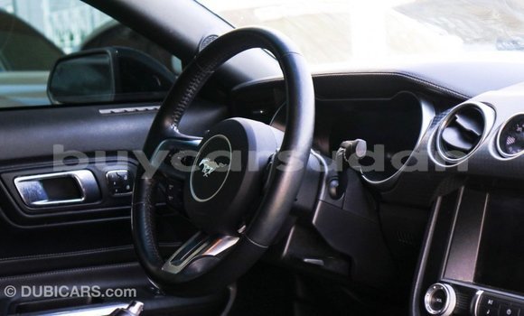 Buy Import Ford Mustang Green Car in Import - Dubai in Al Jazirah State Buy Import Ford Mustang Green Car in Import - Dubai in Al Jazirah State