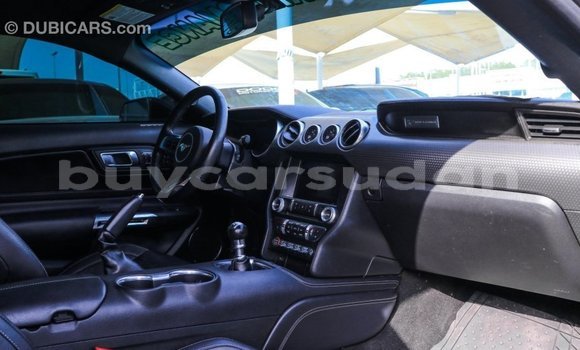 Buy Import Ford Mustang Green Car in Import - Dubai in Al Jazirah State Buy Import Ford Mustang Green Car in Import - Dubai in Al Jazirah State