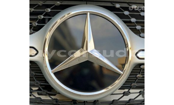 Buy Import Mercedes-Benz GLC White Car in Import - Dubai in Al Jazirah State Buy Import Mercedes-Benz GLC White Car in Import - Dubai in Al Jazirah State