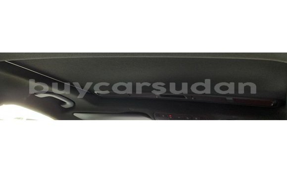 Buy Import Mercedes-Benz GLC White Car in Import - Dubai in Al Jazirah State Buy Import Mercedes-Benz GLC White Car in Import - Dubai in Al Jazirah State