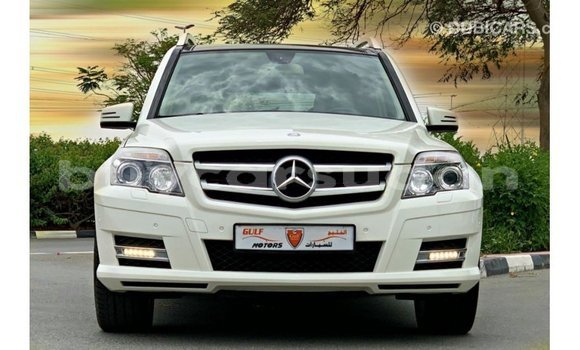 Buy Import Mercedes-Benz 190 White Car in Import - Dubai in Al Jazirah State Buy Import Mercedes-Benz 190 White Car in Import - Dubai in Al Jazirah State