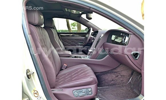 Buy Import Bentley Flying Spur Other Car in Import - Dubai in Al Jazirah State Buy Import Bentley Flying Spur Other Car in Import - Dubai in Al Jazirah State
