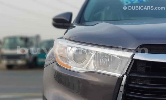 Buy Import Toyota Highlander Other Car in Import - Dubai in Al Jazirah State Buy Import Toyota Highlander Other Car in Import - Dubai in Al Jazirah State