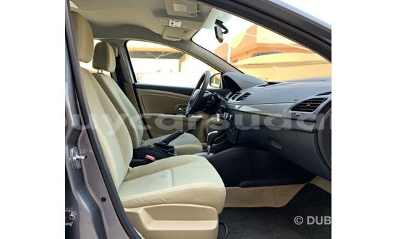 Buy Import Renault Fluence Other Car in Import - Dubai in Al Jazirah State Buy Import Renault Fluence Other Car in Import - Dubai in Al Jazirah State