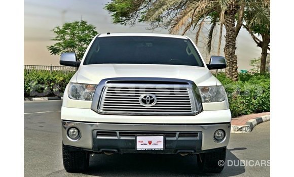 Buy Import Toyota Tundra White Car in Import - Dubai in Al Jazirah State Buy Import Toyota Tundra White Car in Import - Dubai in Al Jazirah State