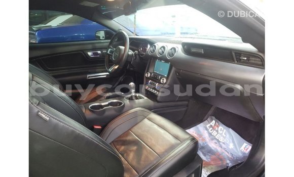 Acheter Import Voiture Ford Mustang Noir à Import - Dubai, État d'Al Jazirah Acheter Import Voiture Ford Mustang Noir à Import - Dubai, État d'Al Jazirah