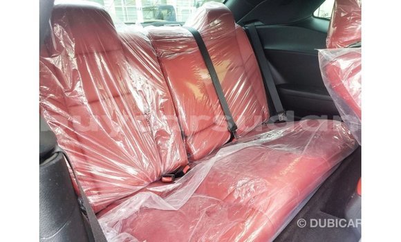 Buy Import Dodge Challenger White Car in Import - Dubai in Al Jazirah State Buy Import Dodge Challenger White Car in Import - Dubai in Al Jazirah State