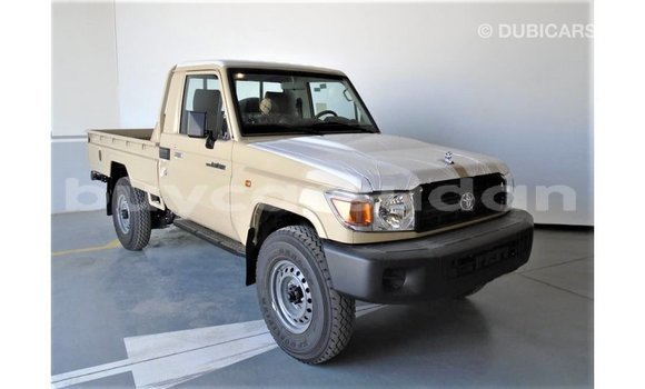Buy Import Toyota Land Cruiser Beige Car in Import - Dubai in Al Jazirah State Buy Import Toyota Land Cruiser Beige Car in Import - Dubai in Al Jazirah State