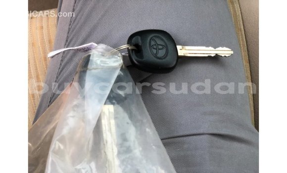 Buy Import Toyota DA White Truck in Import - Dubai in Al Jazirah State Buy Import Toyota DA White Truck in Import - Dubai in Al Jazirah State