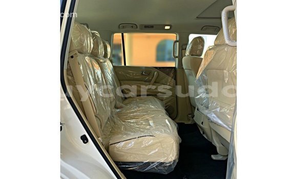 Buy Import Nissan Patrol White Car in Import - Dubai in Al Jazirah State Buy Import Nissan Patrol White Car in Import - Dubai in Al Jazirah State